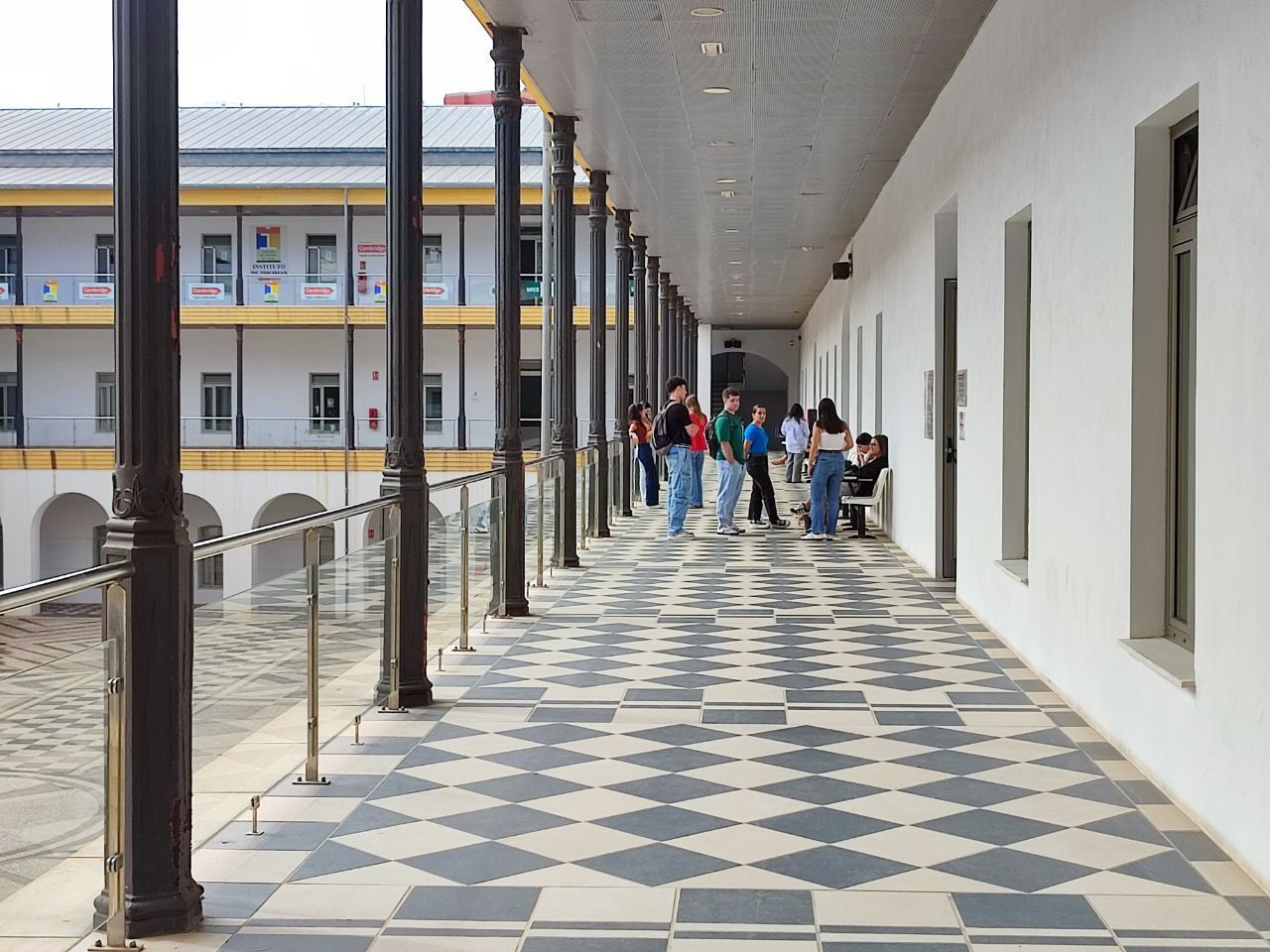 La Universidad de Granada lanza una convocatoria novedosa de proyectos de investigación para el campus de Ceuta